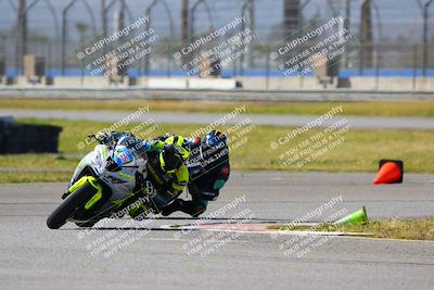 media/Mar-19-2022-Fastrack Riders (Sat) [[4e7522d738]]/Level 5 Race/Turn 6/